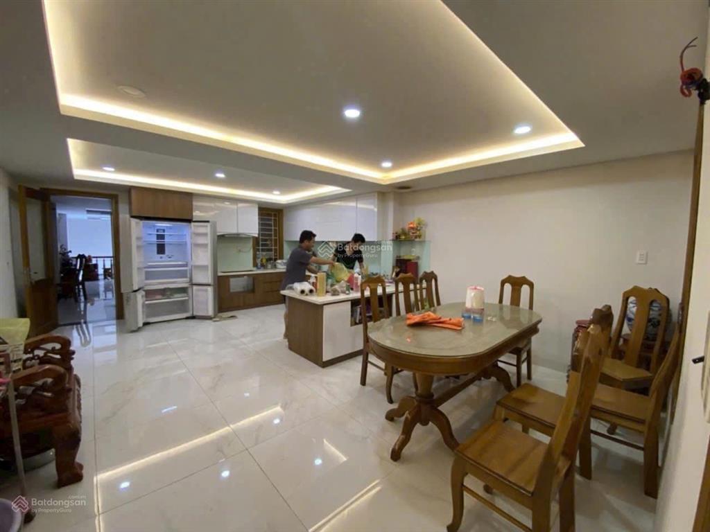 Nhà 5 tầng mặt tiền điện biên phủ, cách biển hòn chồng 650m. giá 13,7 tỷ