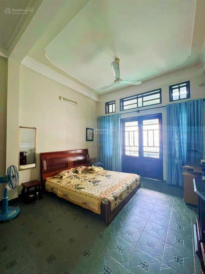 Nhà 2 tầng đường sao biển, cách biển hòn chồng 250m, giá 9,2 tỷ
