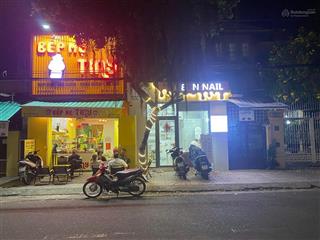 Mặt tiền đống đa, ngang hơn 10m đường đống đa khu phố hàn quốc giá 200tr/m²