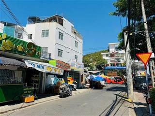 { mặt tiền cao văn bé  ngang 7,8m } * gần biển hòn chồng 600m  giá  12,7 tỷ