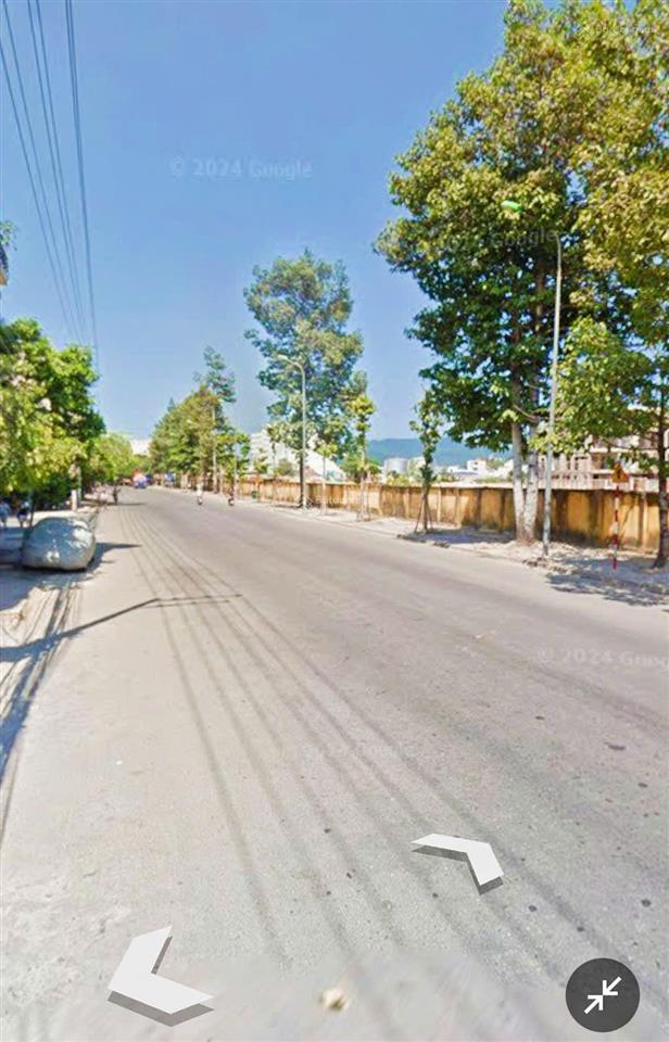 Nhà 2 tầng mặt tiền tô hiệu  góc 2 mặt thoáng tân trào ] cách biển trần phú 450m. giá 19,2 tỷ.