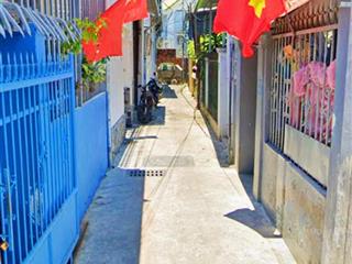 Hẻm 2/4 sau lưng công ty dược tỉnh khánh hoà, sát sos nha trang ra biển hòn chồng 1,8km, 3,250 tỷ