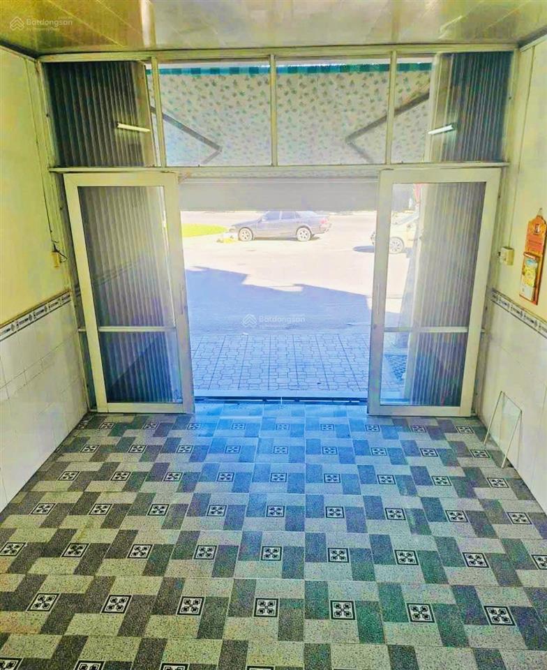 Nhà 2 tầng mặt tiền phước long, vị trí kinh doanh buôn bán ổn áp. giá 3,950 tỷ