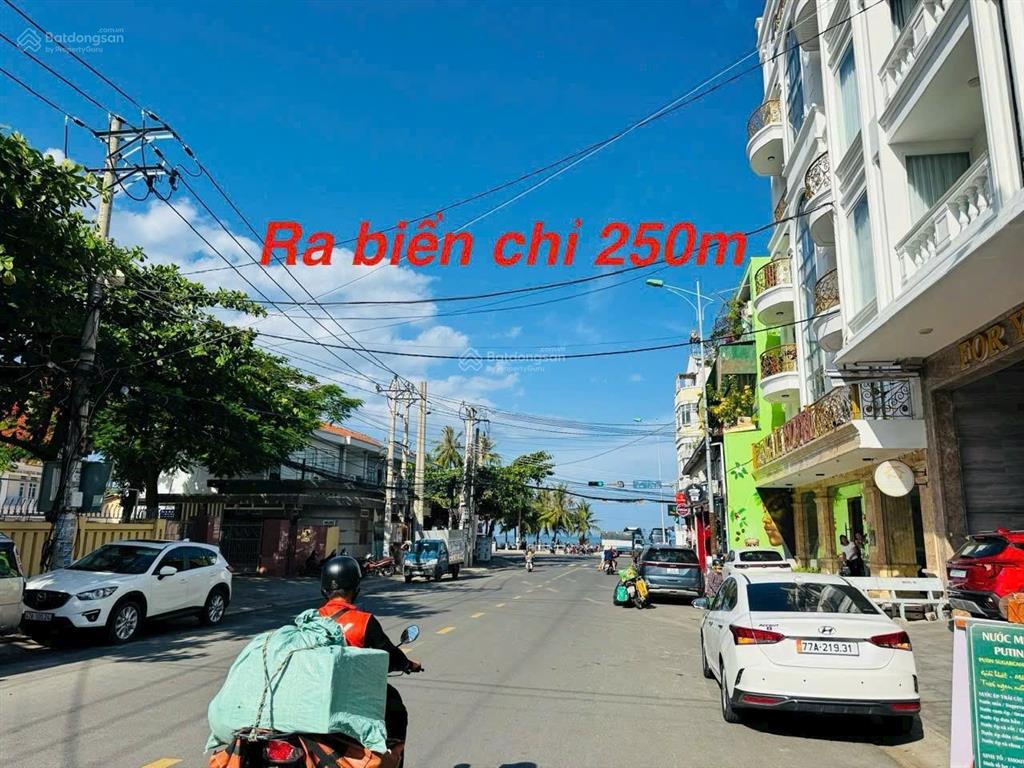 Đặng tất đất dài 11m, ra biển hòn chồng 250m, hẻm xe tải nhỏ. giá 16 tỷ