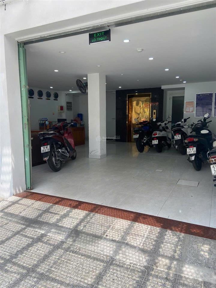 Toà căn hộ 7 tầng mặt tiền hoa lư, ngang 8m * cách biển trần phú 700m giá 20,5 tỷ