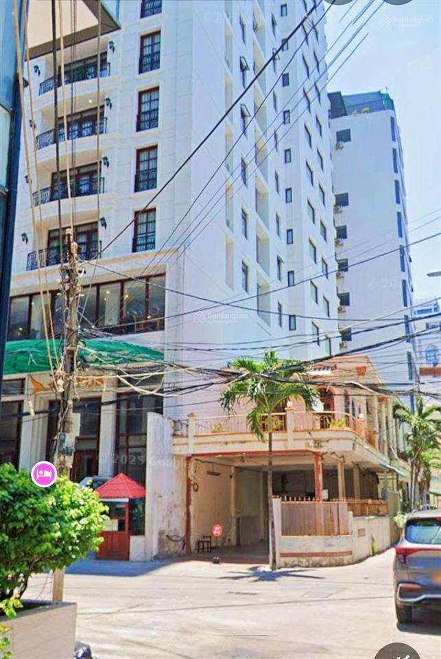 Nhà quân trấn, hùng vương, cách biển trần phú 190m, hẻm ba gác cách đường ô tô 15m. giá 6 tỷ