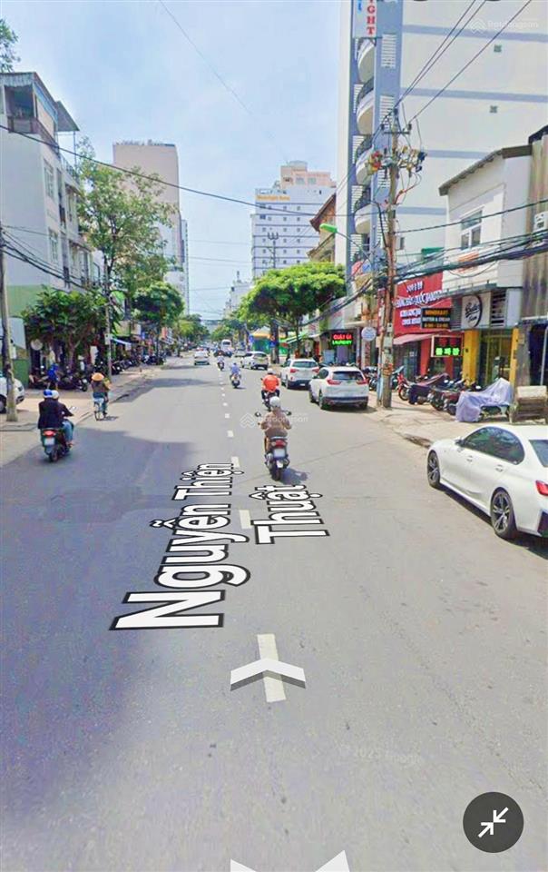 Khách sạn 3 tầng, mini hẻm nguyễn thiện thuật, giá mềm  ra biển trần phú 290m giá 15,5 tỷ