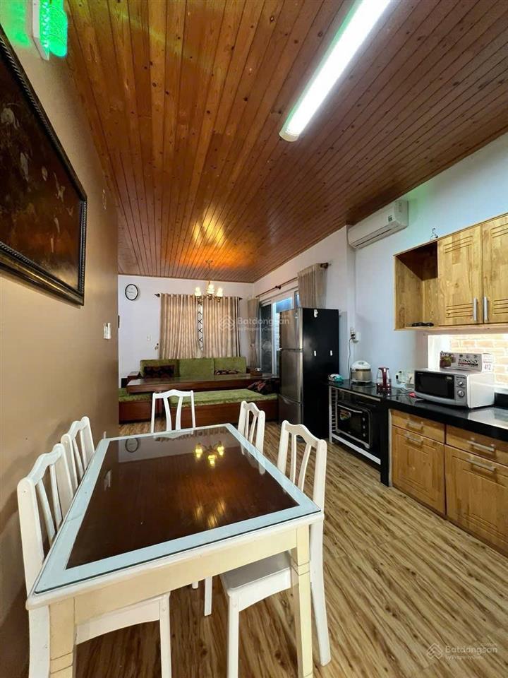 Biệt thự thoại ngọc hầu, sát trường cao đẳng du lịch nha trang cách biển hòn chồng 900m, 20,5 tỷ