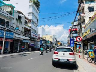 Nhà 3,5 tầng nguyễn trãi  vị trí siêu đẹp * cách biển trần phú 800m.  giá  20 tỷ