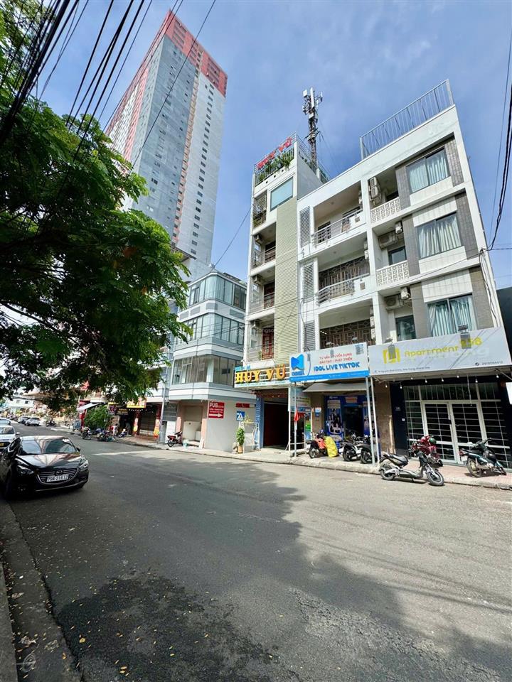 [ nhà 4 nguyễn đình chiểu  gần đại học nha trang ] * ra biển hòn chồng 350m  giá 14,5 tỷ