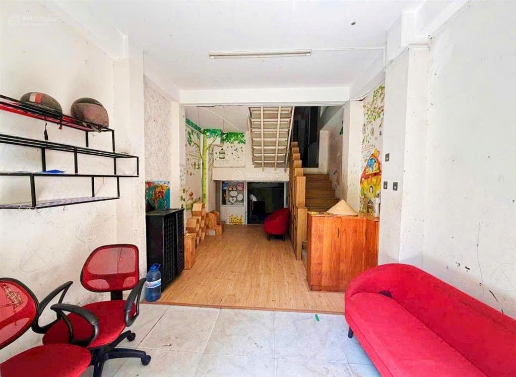 [ nhà 4 tầng bạch đằng hẻm ô tô tải nhỏ ] * ra biển trần phú  350m  giá 6 tỷ.