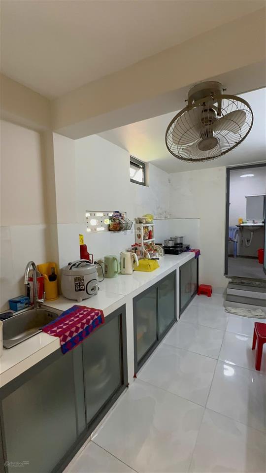 [ đất đường nhà thờ cách biển hòn chồng  350m ]  giá  13,5 tỷ