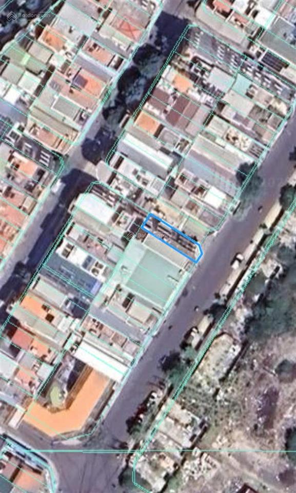 Toà 3 tầng góc 2 mặt tiền  trường sa * sát bách hoá xanh  giá 15,2 tỷ