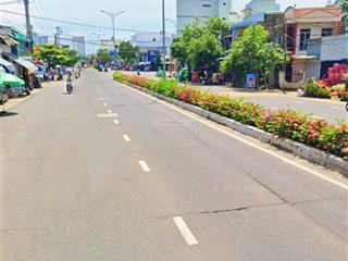 [ nhà 2 tầng, góc 2 mặt tiền 2/4  cách bến xe phía bắc 120m ]  giá  3,850 tỷ