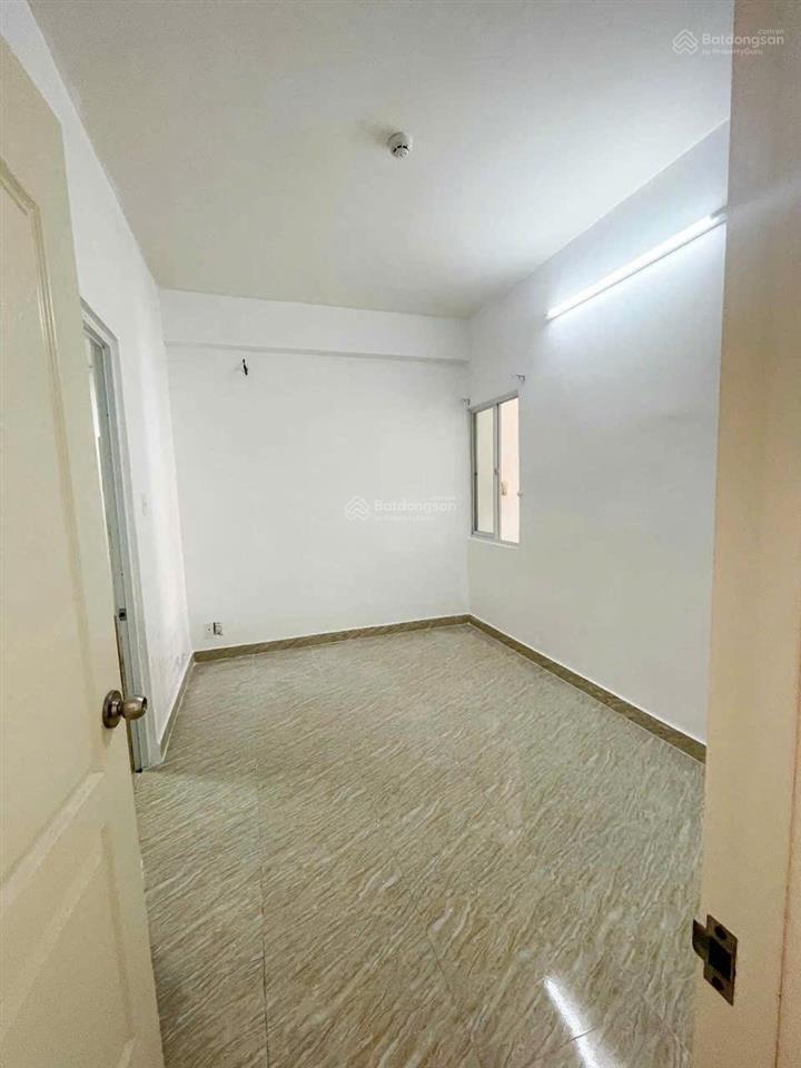 [ chung cư hoàng quân  view xéo biển ] giá  1,986 tỷ ( có bớt )