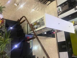 Hẻm ô tô phú đức, biệt thự 3 tầng (đã hoàn công)  đi ra biển hòn chồng 800m giá 9,5 tỷ