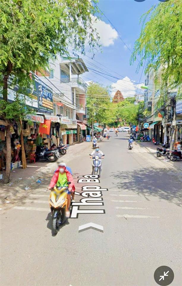 [ nhà 3 tầng mặt tiền tháp bà  cách biển trần phú 500m ] giá  4,5 tỷ