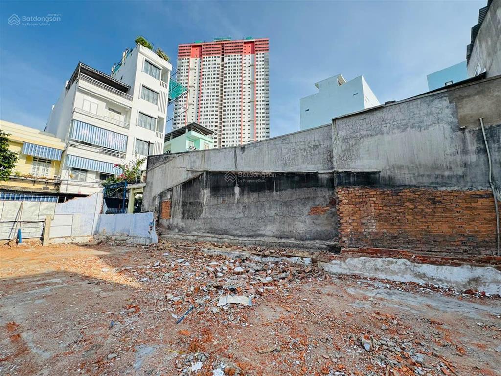 Đoàn trần nghiệp  ngang 8m * hẻm ô tô quay đầu vi vu