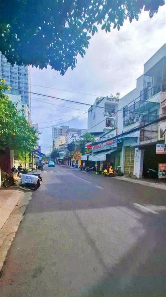 Nhà 3 tầng phan chu trinh, ngang gần 9,2m * cách biển trần phú 600m giá 35 tỷ