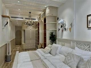 Toà nhà 4 tầng có thang máy  mặt tiền nguyễn thiện thuật , ra biển trần phú 350m. giá 26 tỷ