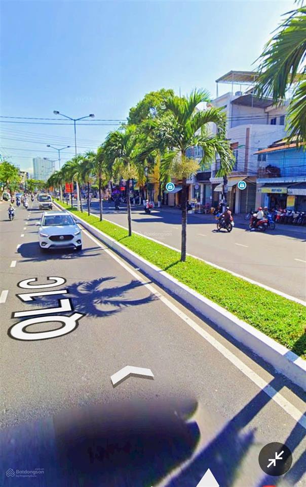 [ nhà 2 tầng mặt tiền 2/4  gần nhà sách vĩnh phước ] * ra biển hòn chồng  750m  giá  9,3 tỷ