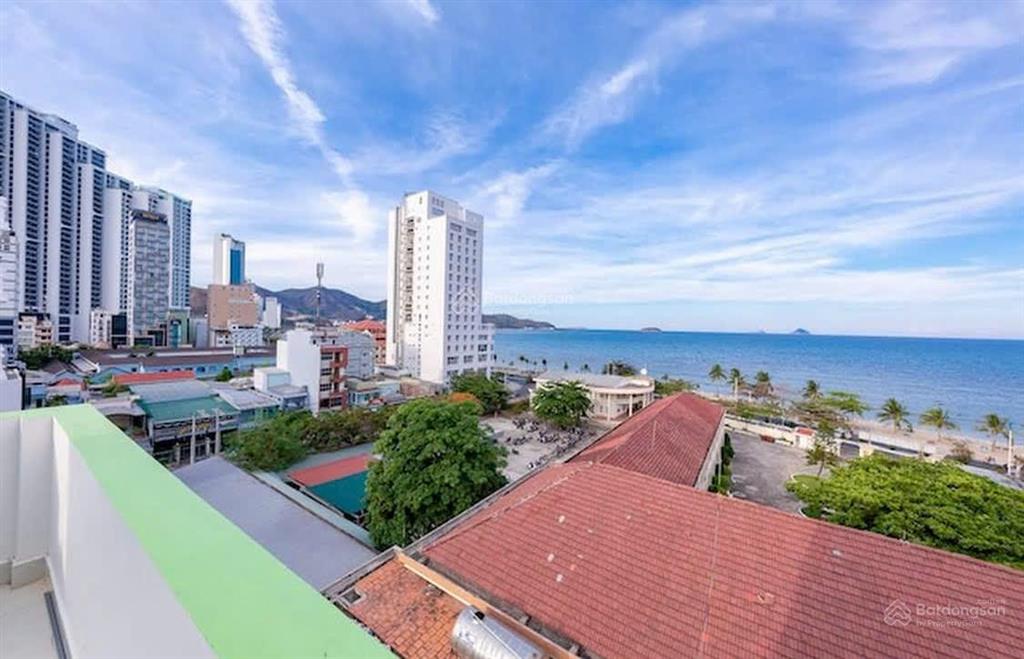 Khách sạn 7 tầng bắc sơn, sẵn dòng thu nhập 40tr/th có sẵn cách biển hòn chồng 80m2 giá 25 tỷ