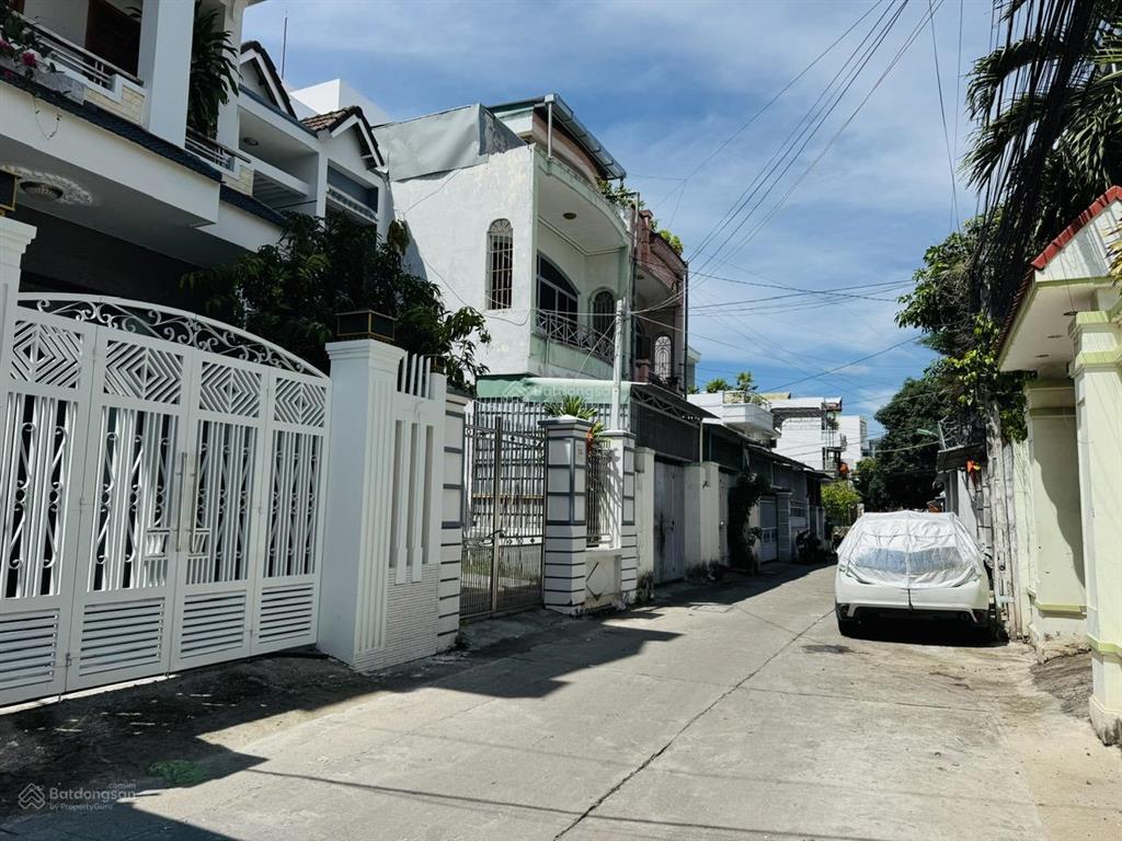 Nhà 3 tầng trần thị tính  ô tô vi vu giá 8,5 tỷ