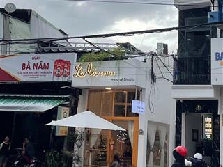 Nhà góc 2 mặt tiền, nguyễn thị minh khai * cách biển trần phú 1km.  giá 10,7 tỷ