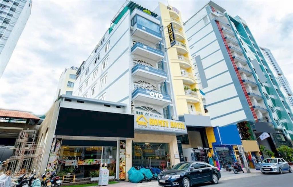 Khách sạn nguyễn thiện thuật, 2 mặt tiền, đang kinh doanh cách biển trần phú 350m giá 59 tỷ