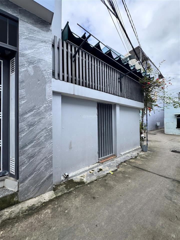 Nhà nguyễn khuyến hẻm xe ba gác cách dự án noxh cdt vcn (100m). giá 3 tỷ