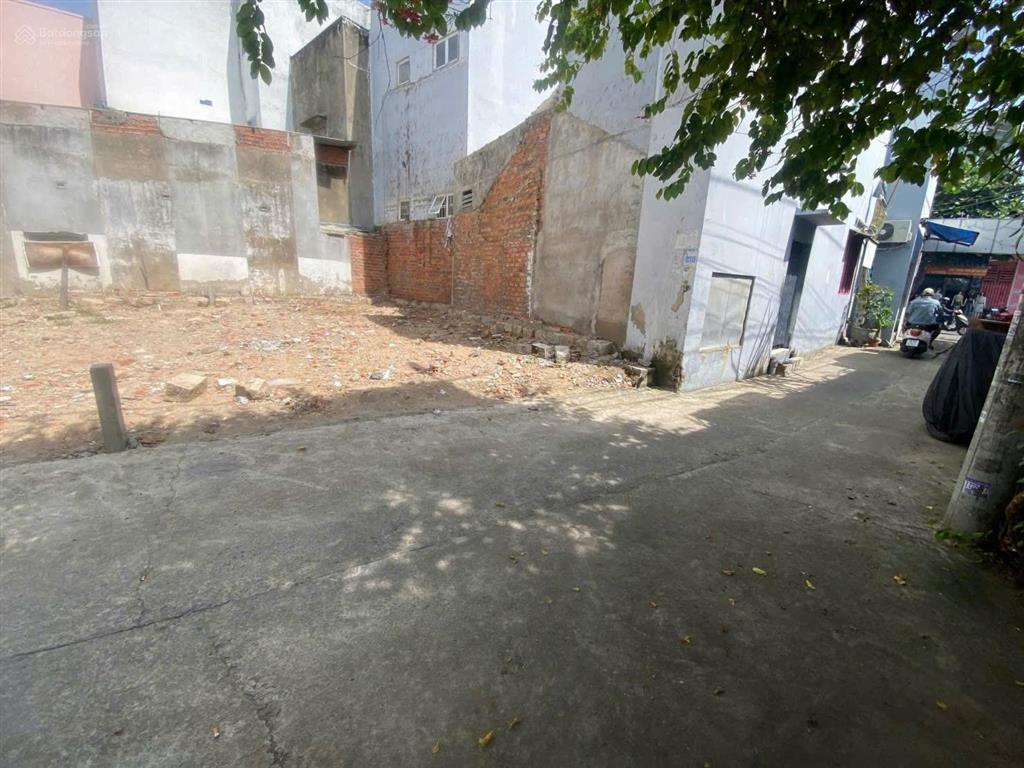 Ô tô mai xuân thưởng, ngang 5,4m hẻm 3m. giá 3,980 tỷ