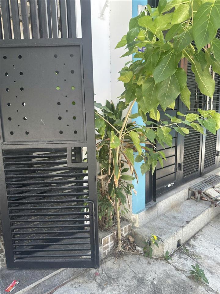 Nhà 2 tầng, ô tô hẻm nguyễn thiện thuật phố tây * ra biển trần phú 390m. giá 8,7 tỷ