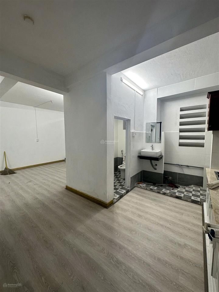 Căn hộ chung cư bình phú 1  góc 2 mặt thoáng giá 1 tỷ 768 tr