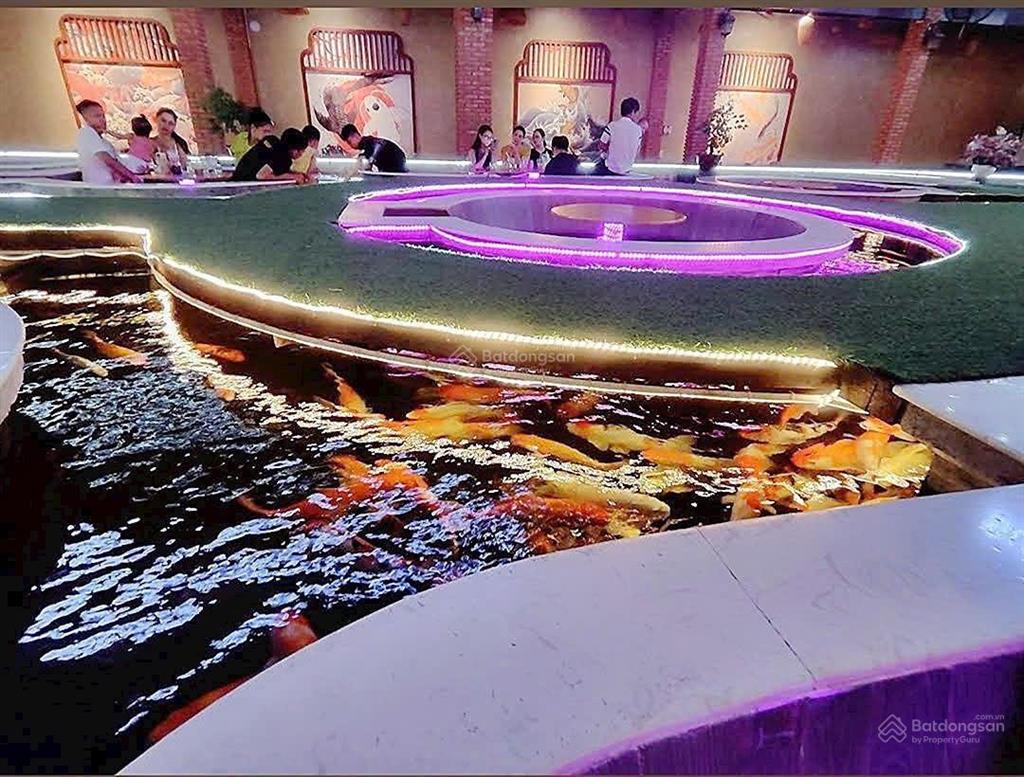 Mặt tiền củ chi gần 374m²  cách biển hòn chồng 100m.  giá 56 tỷ