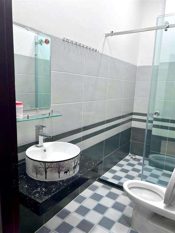 [ nhà 4 tầng mặt tiền đường 2/4  có thang máy ]  gần tôn thất tùng  giá 17 tỷ