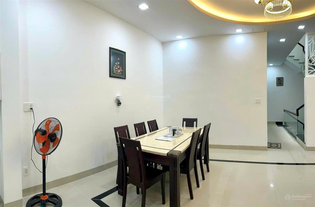 [ nhà 4 tầng mặt tiền đường 2/4  có thang máy ]  gần tôn thất tùng  giá 17 tỷ