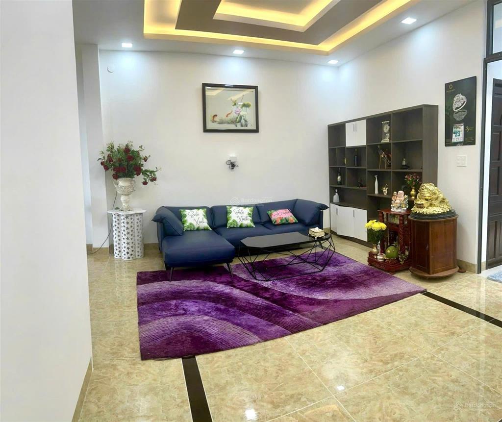 [ nhà 4 tầng mặt tiền đường 2/4  có thang máy ]  gần tôn thất tùng  giá 17 tỷ