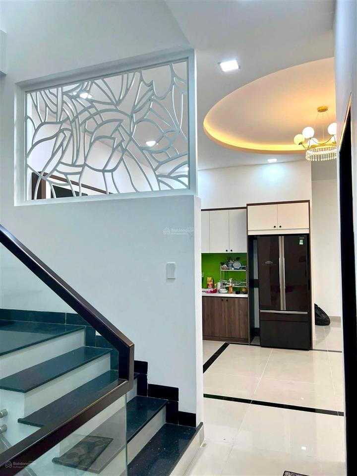 [ nhà 4 tầng mặt tiền đường 2/4  có thang máy ]  gần tôn thất tùng  giá 17 tỷ