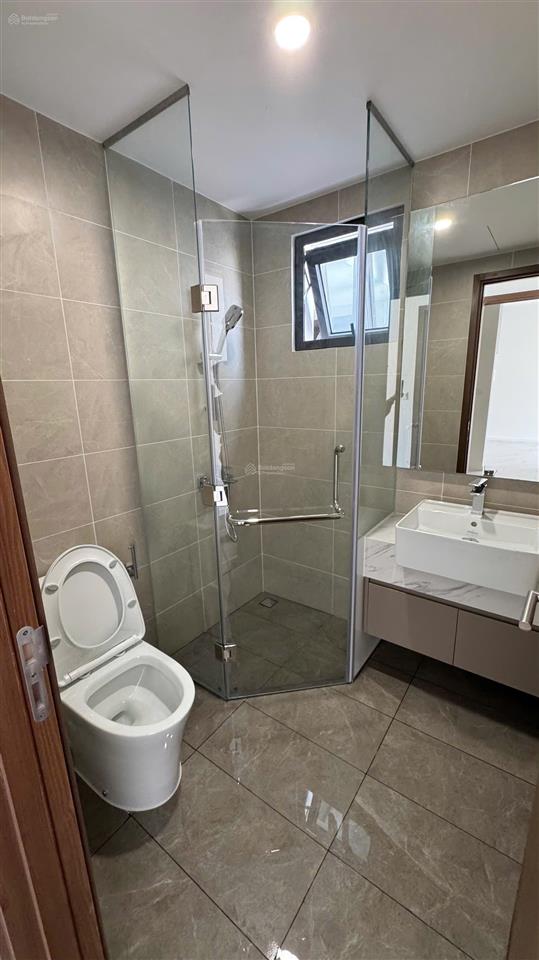 Bán nhà mặt phố đường 86, 18 tỷ, 85m2, 8pn, 9wc, chính chủ hàng hiếm tại quận 6