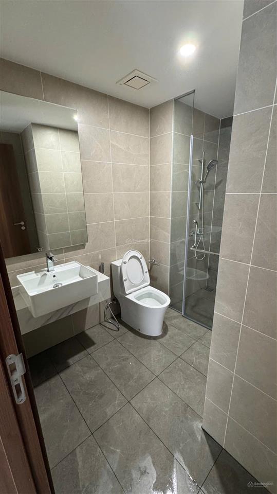 Bán nhà mặt phố đường 86, 18 tỷ, 85m2, 8pn, 9wc, chính chủ hàng hiếm tại quận 6