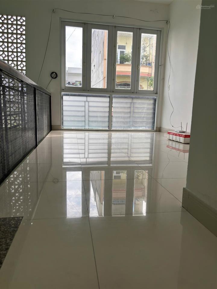 Cho thuê nhà nguyên căn làm văn phòng p. tam hiệp giá thuê 12tr/ tháng