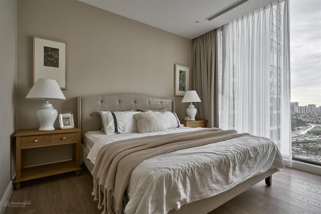 Cho thuê căn hộ the nelson private residences  29 láng hạ, 106m2 3pn, giá 33 tr/th.  0982 914 ***