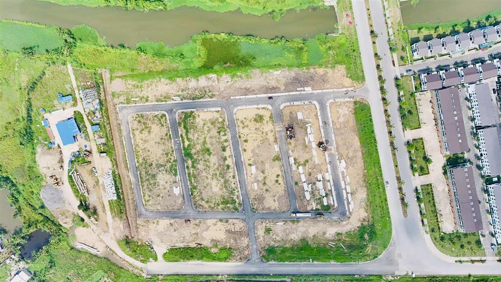 Duy nhất căn shopshose xẻ khe giá cực tốt chỉ 8.8 tỷ  the greenery chân cầu nguyễn trãi