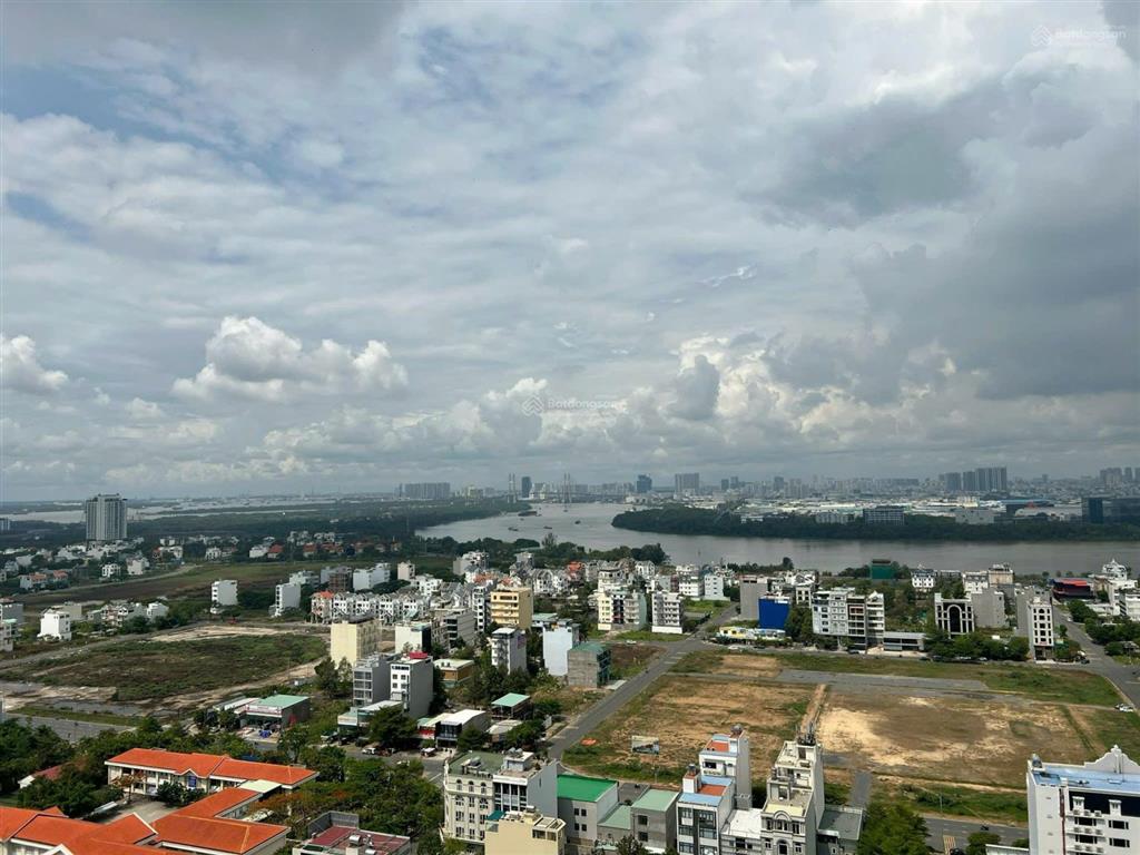 Rẻ hơn cả penthouse, biệt thự trên không 545m2 giá chỉ 80 tỷ tầng cao view sông cực đẹp