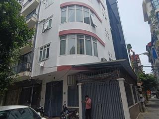 Cho thuê nhà trần duy hưng dt 90m2, 5 tầng, 2 mt 6m, chia 2p/tầng, thang máy + vs giữa, có đh, nl