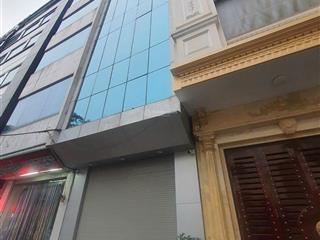 Cho thuê nhà hồ tùng mậu dt 70m, 5 tầng, mt 4.5m, thông sàn, thang máy + vs, điều hòa, giá 40 triệu