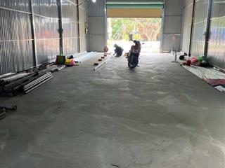 chính chủ bán kho sẵn ngay đường công nghệ mới gần đường kênh trần hải phụng ấp 7 