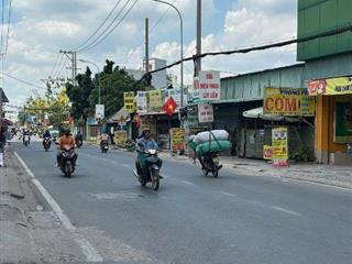 1 tỷ 650tr có nhà ở ngay ấp 1 đường võ văn vân ngay cầu dân sinh nhà 1 trệt 1 lầu