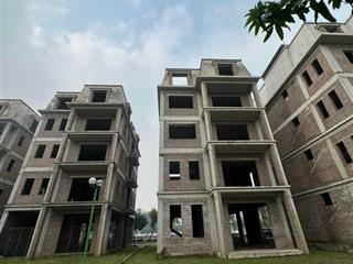 Cần bán biệt thự lideco , dt 240m nhà đơn lập , mẫu mỡi , gần hồ điều hòa , giá 30,5 tỷ