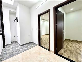 Chỉ 2,65 tỷ nhà 3 tầng 55m2 ngay bến xe thượng lý, hồng bàng